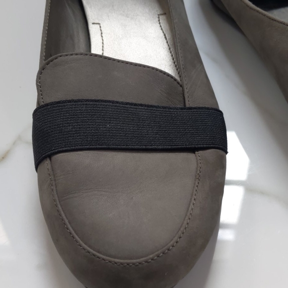*LIKE NEW*Tahari-Adrian 8 1/2 SHOES - Picture 3 of 3